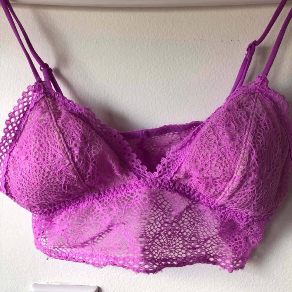 Victoria’s Secret bralette top
